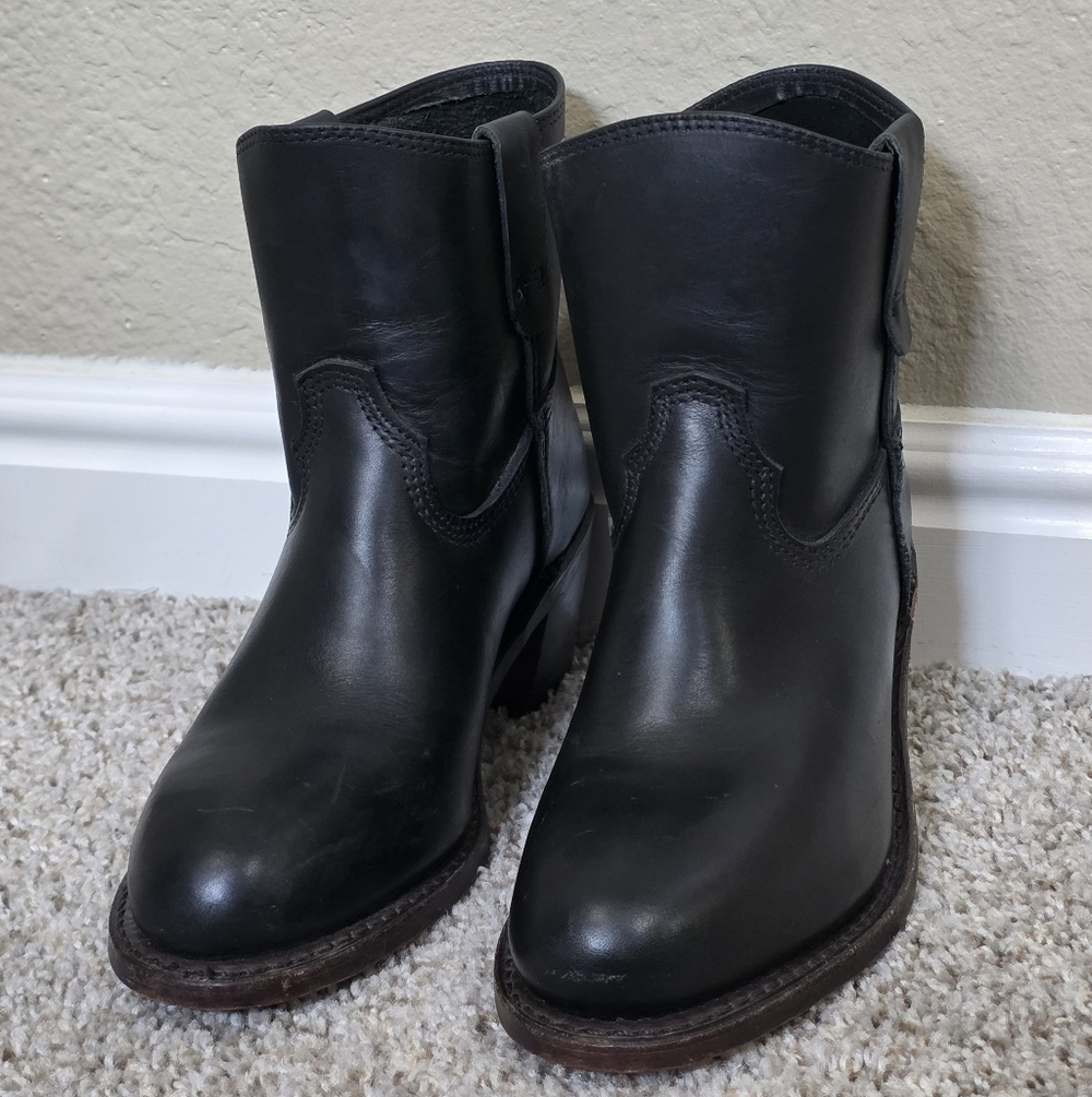 Red Wing Heritage Inez Pull On Leather Western Work Boot Black Size 6.5 - Picture 2 of 8